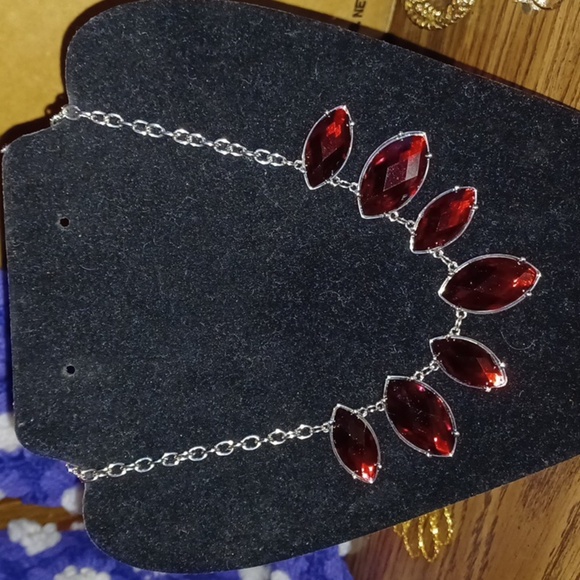 Stunning Red Jeweled Necklace - Picture 1 of 5
